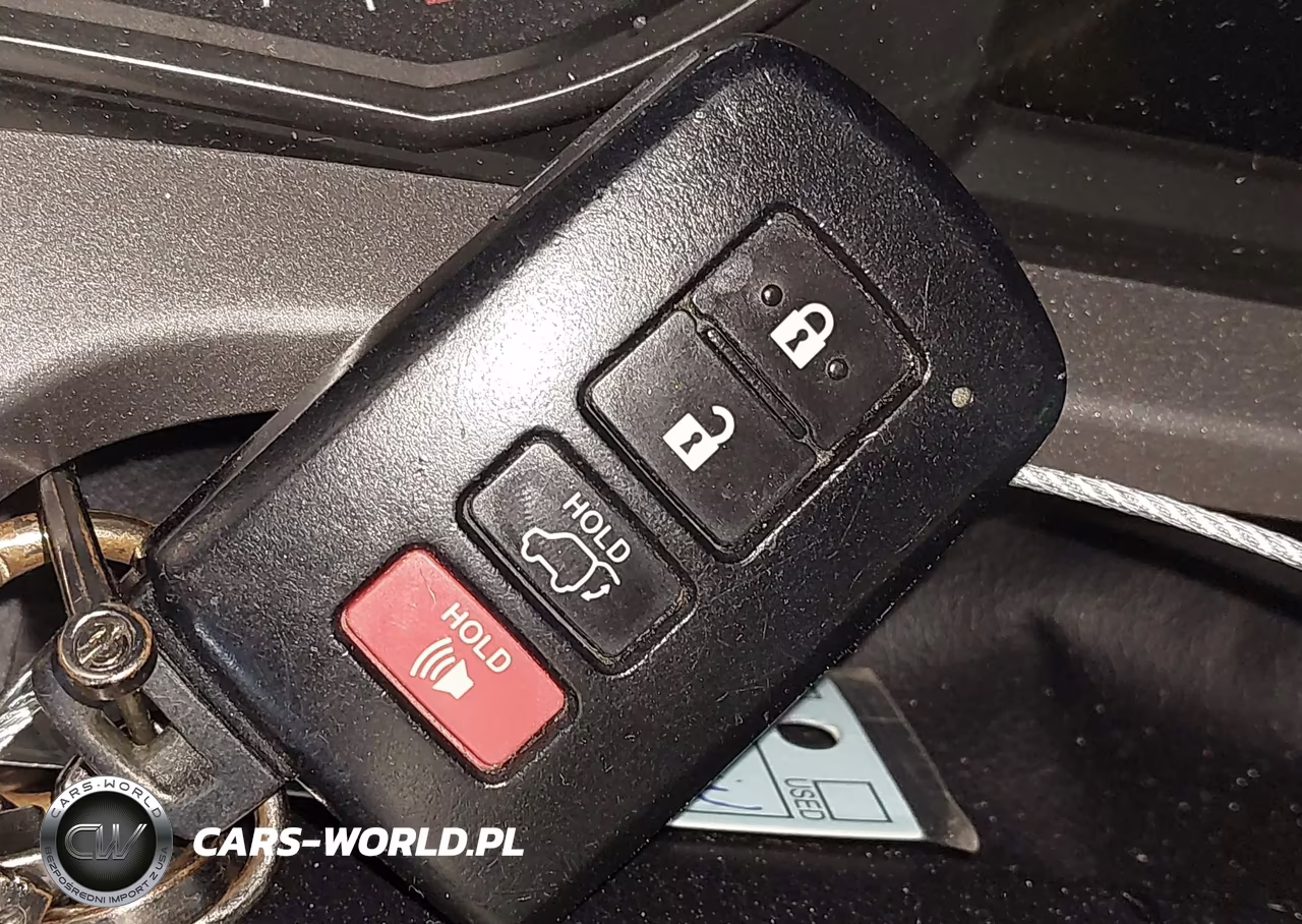 2018 Toyota Rav4 Xle VIN:JTMWFREV4JJ182766 - 11