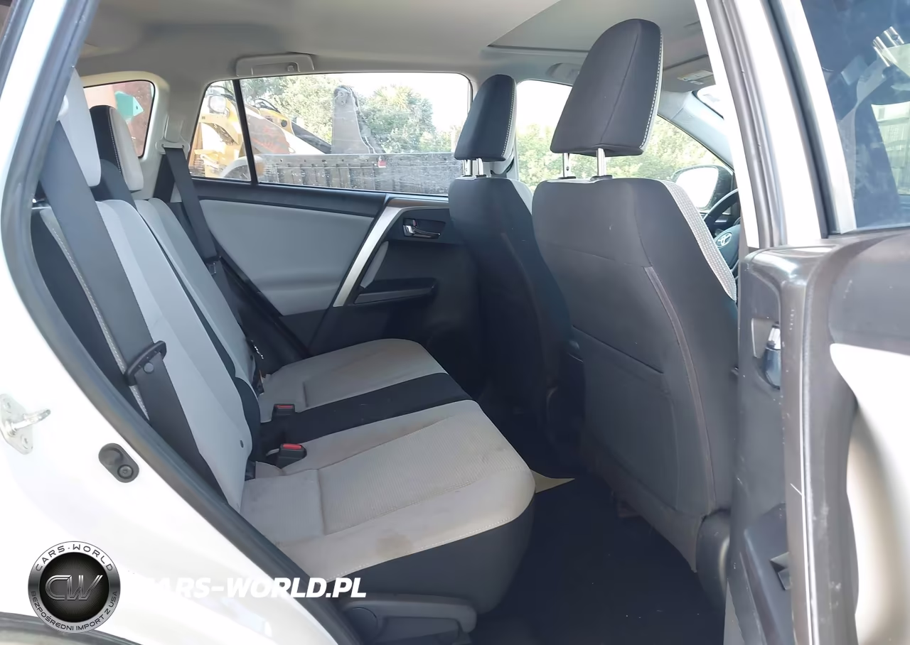 2018 Toyota Rav4 Xle VIN:JTMWFREV4JJ182766 - 8