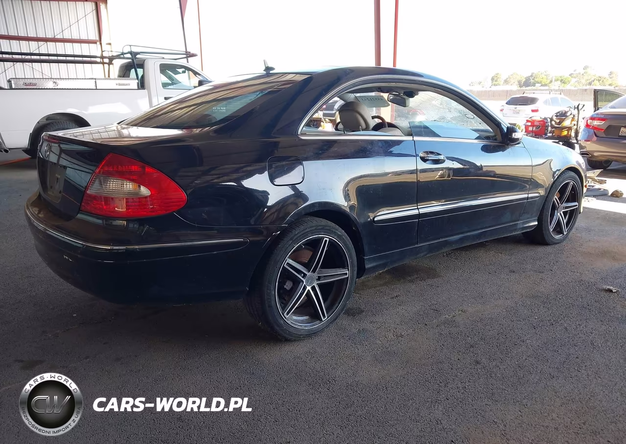 2008 Mercedes-Benz Clk 350 VIN:WDBTJ56H68F249835 - 4