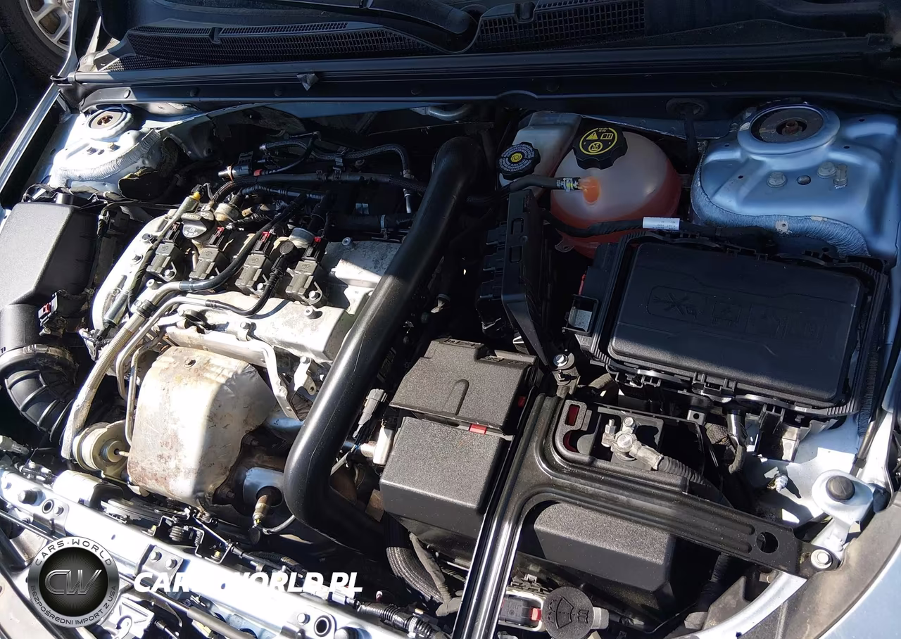 2018 Chevrolet Malibu Premier VIN:1G1ZE5SX0JF111297 - 10