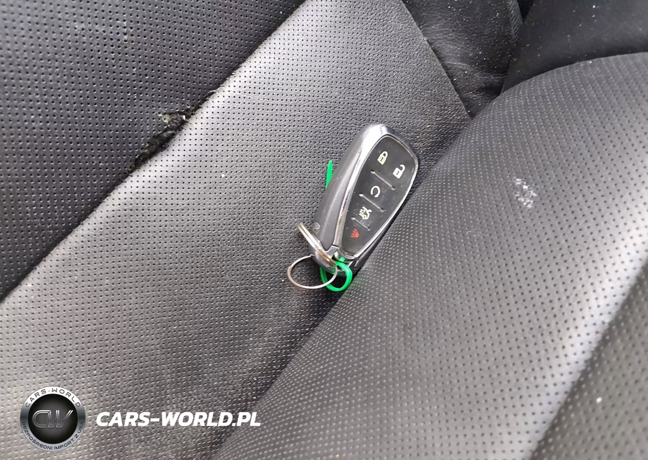 2018 Chevrolet Malibu Premier VIN:1G1ZE5SX0JF111297 - 11