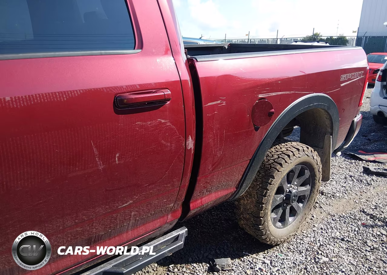 2023 Ram 2500 Big Horn 4X4 6'4 Box VIN:3C6UR5DL5PG654420 - 17