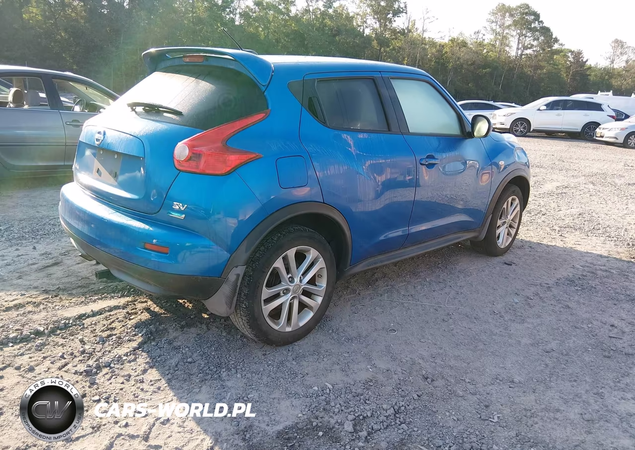 2012 Nissan Juke Sv VIN:JN8AF5MR7CT113394 - 4