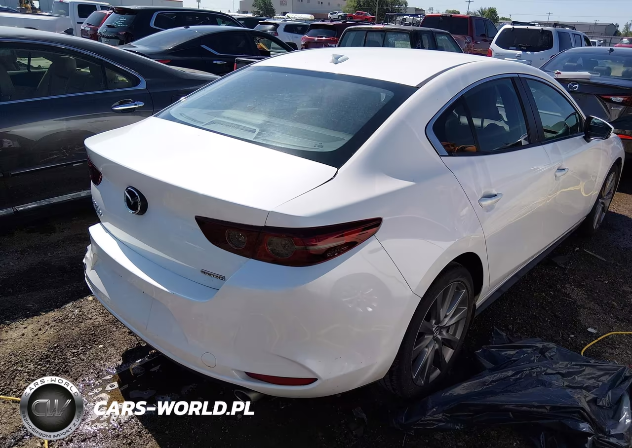 2019 Mazda Mazda3 Preferred Package VIN:3MZBPADL6KM108988 - 4