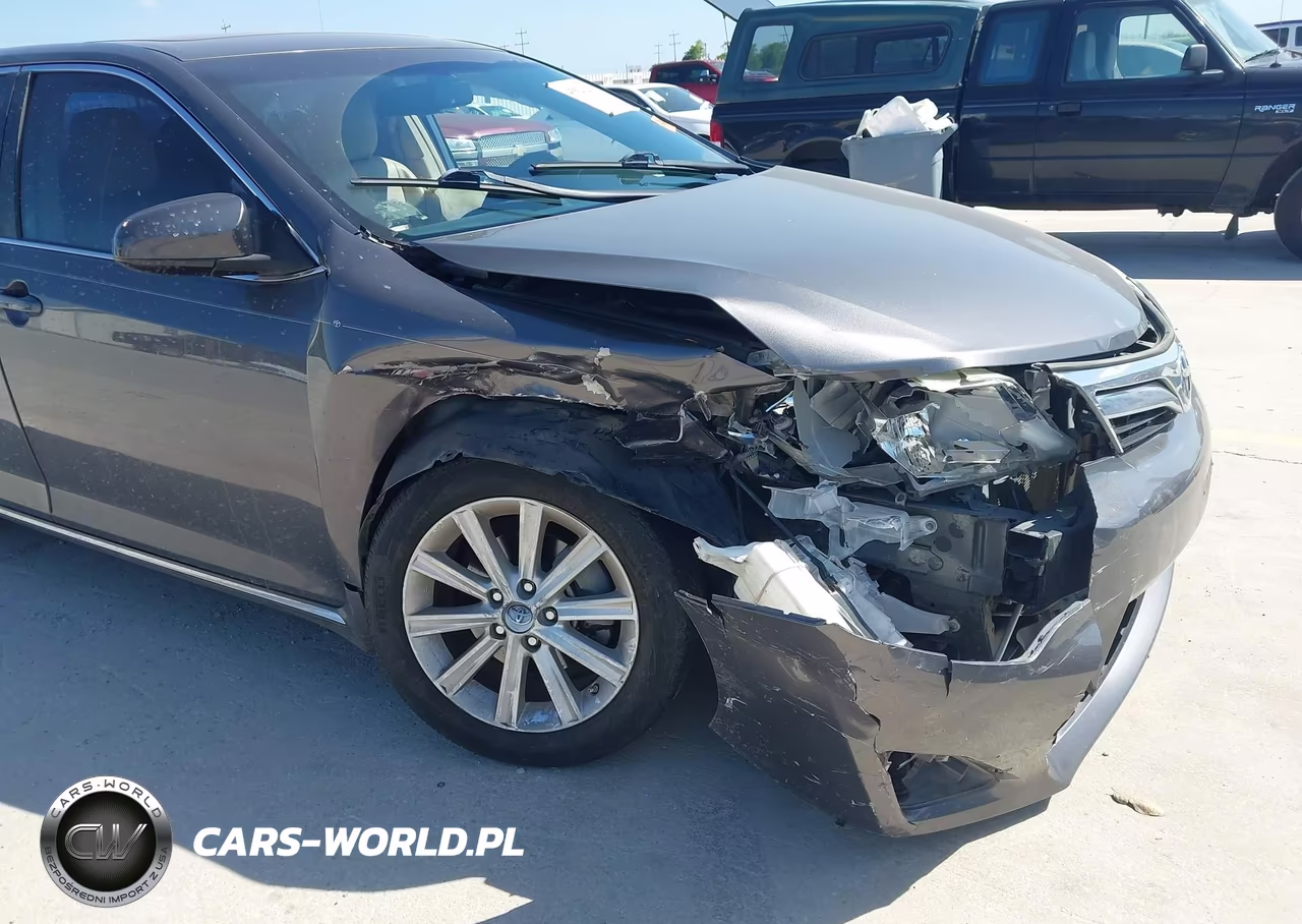 2014 Toyota Camry Xle VIN:4T4BF1FK4ER358337 - 18