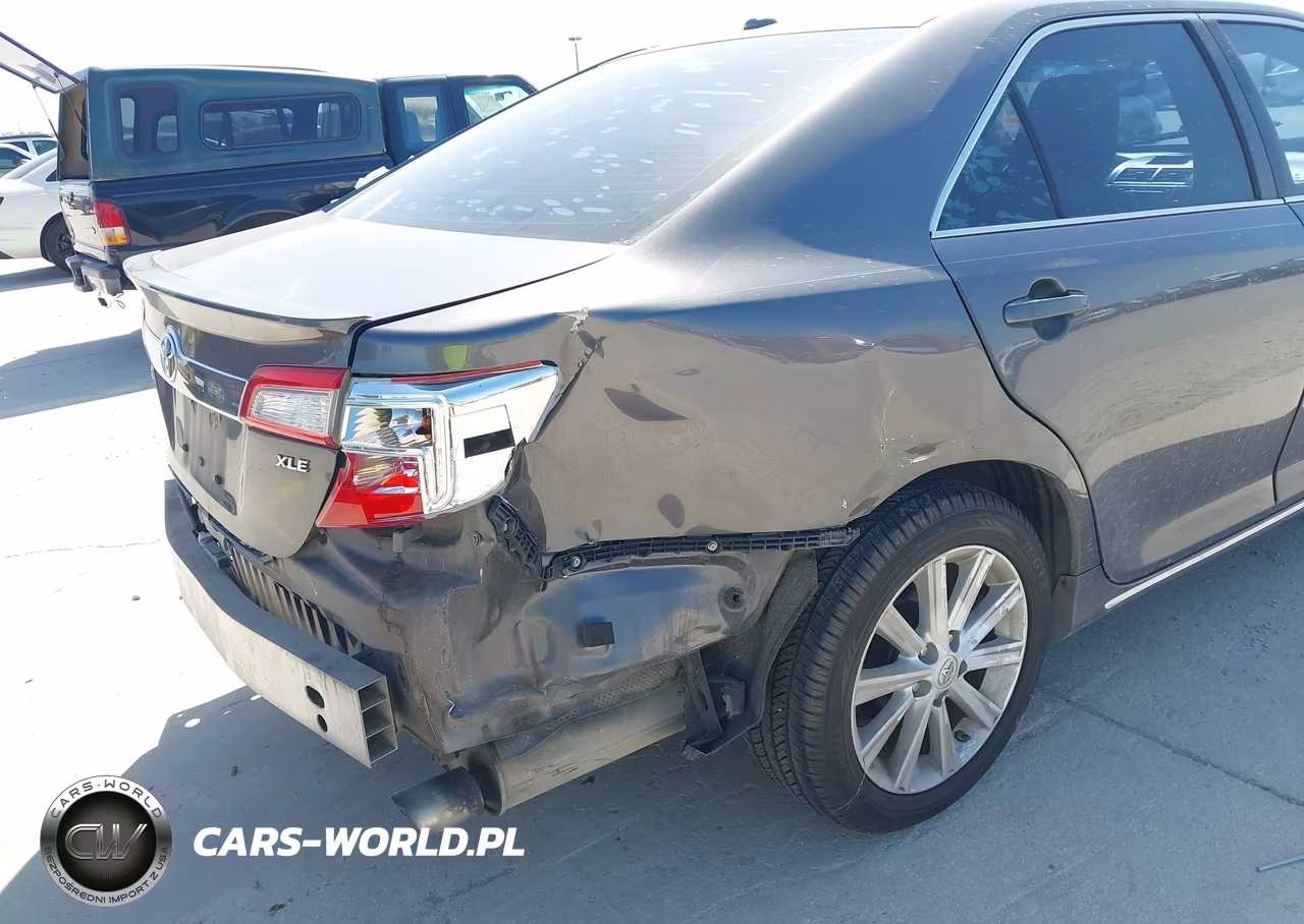 2014 Toyota Camry Xle VIN:4T4BF1FK4ER358337 - 19