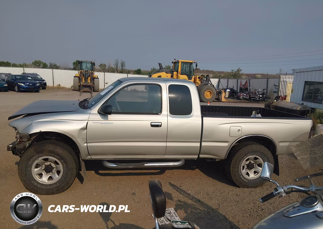 TOYOTA TACOMA VIN:4TASN92N1YZ620740 - 14