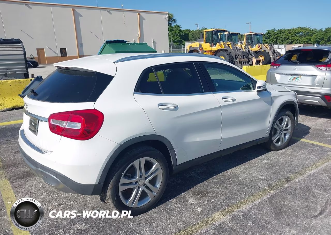 2020 Mercedes-Benz Gla 250 VIN:WDCTG4EB7LJ667005 - 4