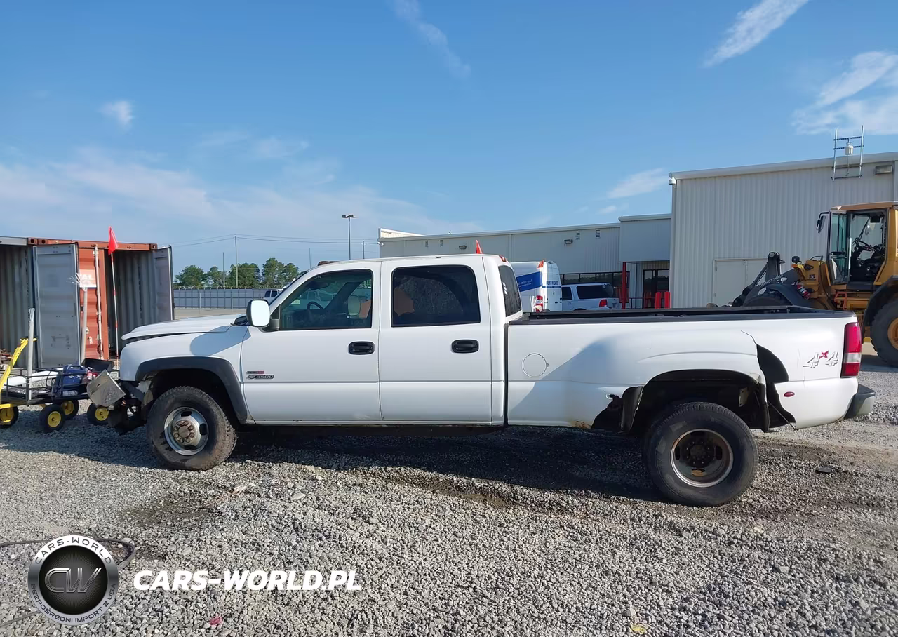 2005 Chevrolet Silverado 3500 Work Truck VIN:1GCJK33225F931133 - 14