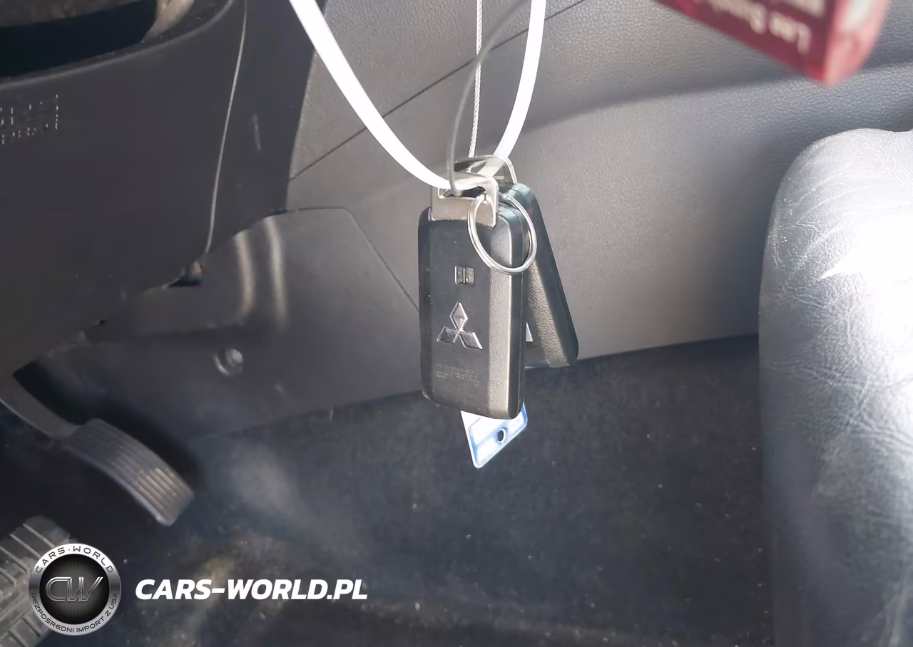2018 Mitsubishi Eclipse Cross Sel VIN:JA4AT5AA9JZ048040 - 11