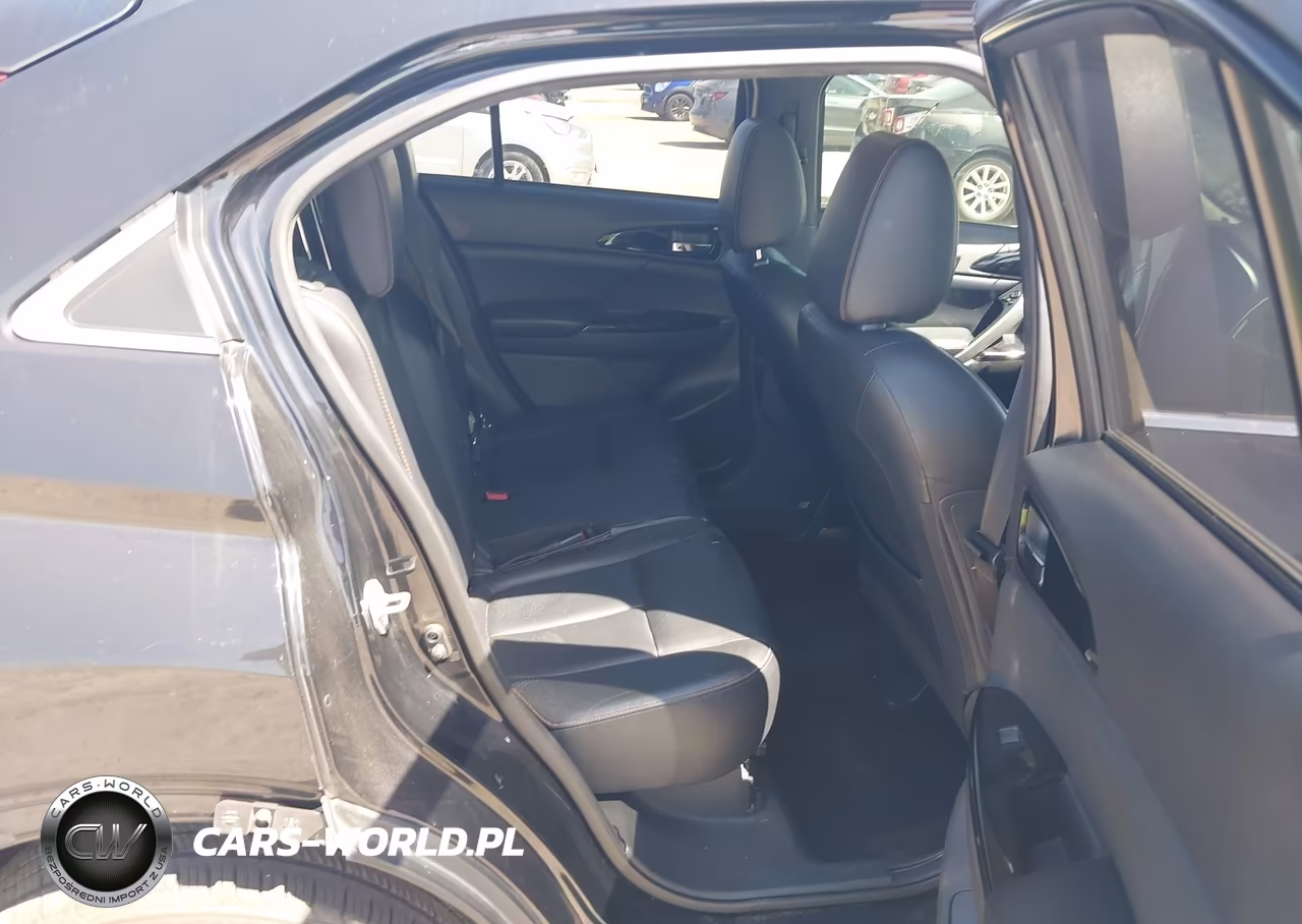 2018 Mitsubishi Eclipse Cross Sel VIN:JA4AT5AA9JZ048040 - 8