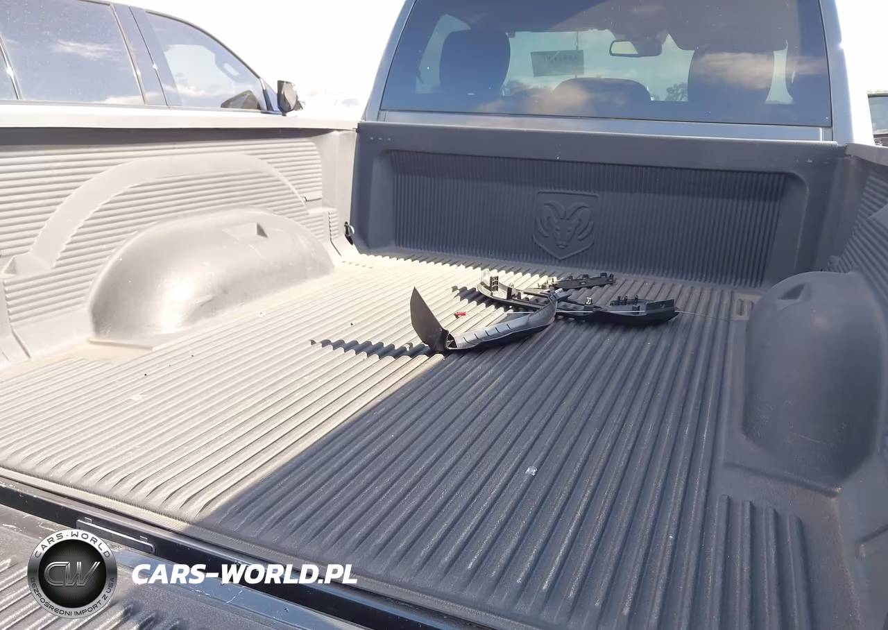 2013 Ram 1500 Express VIN:3C6JR6AT6DG586587 - 8