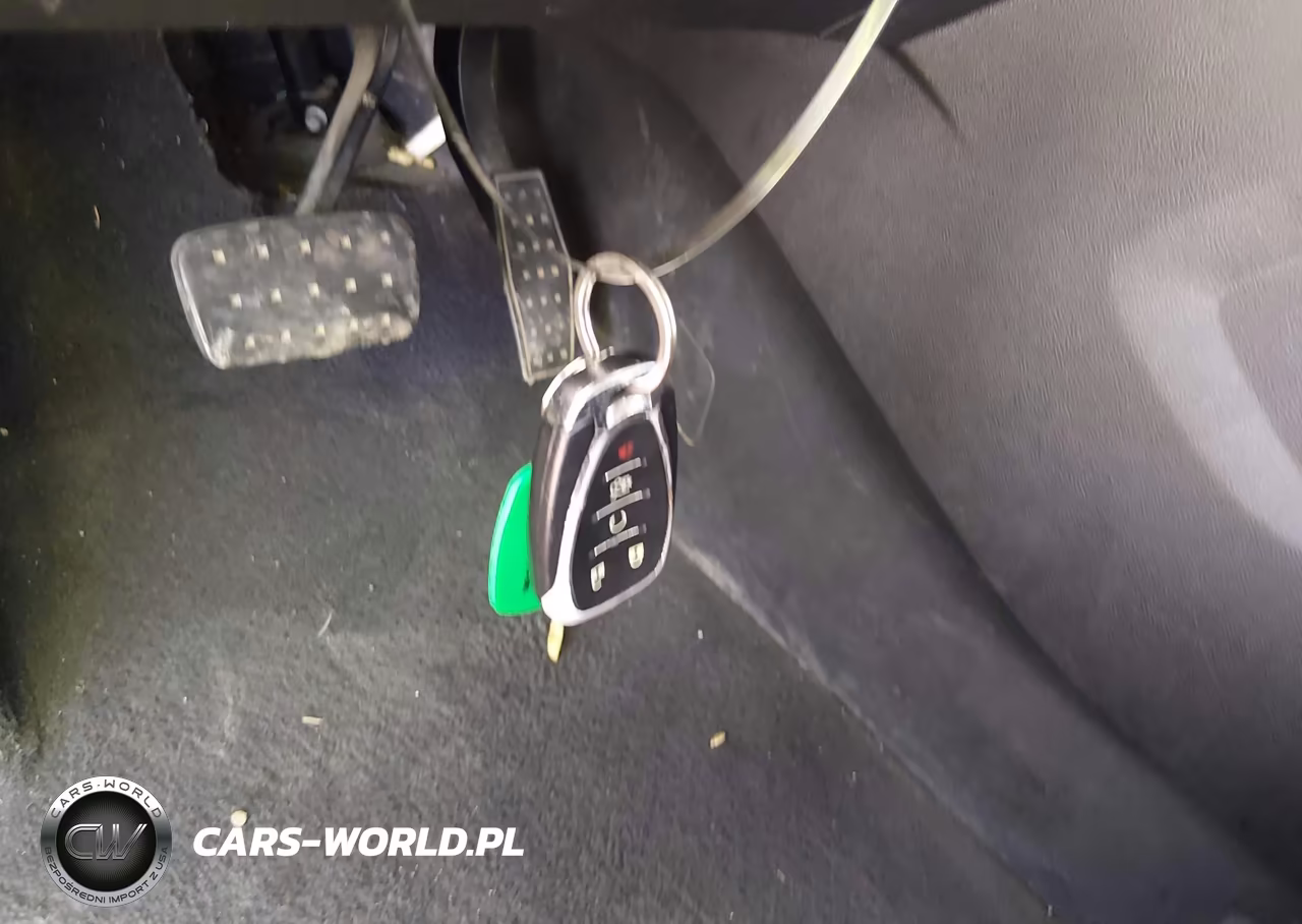 2019 Chevrolet Traverse Ls VIN:1GNEVFKW7KJ176611 - 11