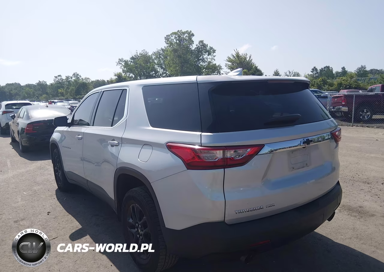2019 Chevrolet Traverse Ls VIN:1GNEVFKW7KJ176611 - 3