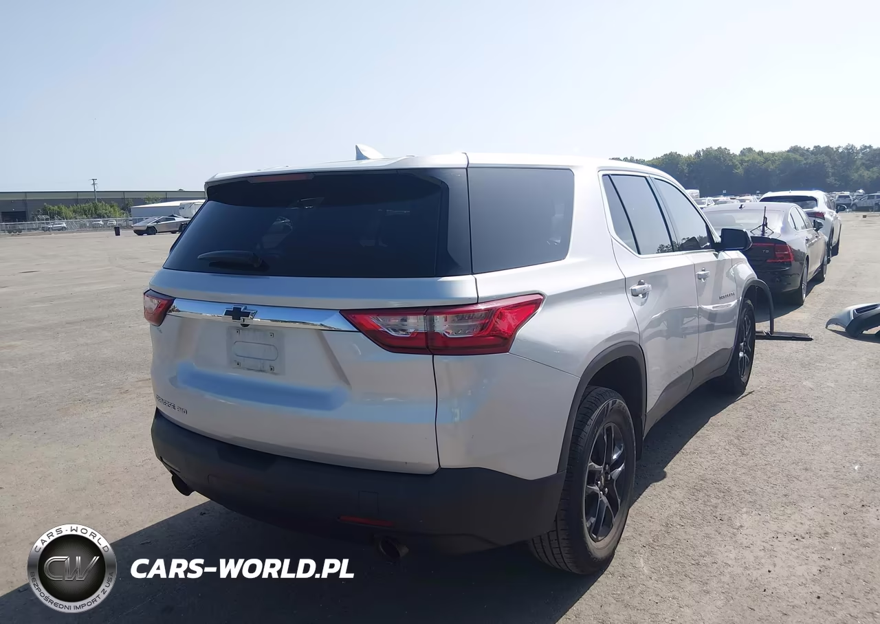 2019 Chevrolet Traverse Ls VIN:1GNEVFKW7KJ176611 - 4