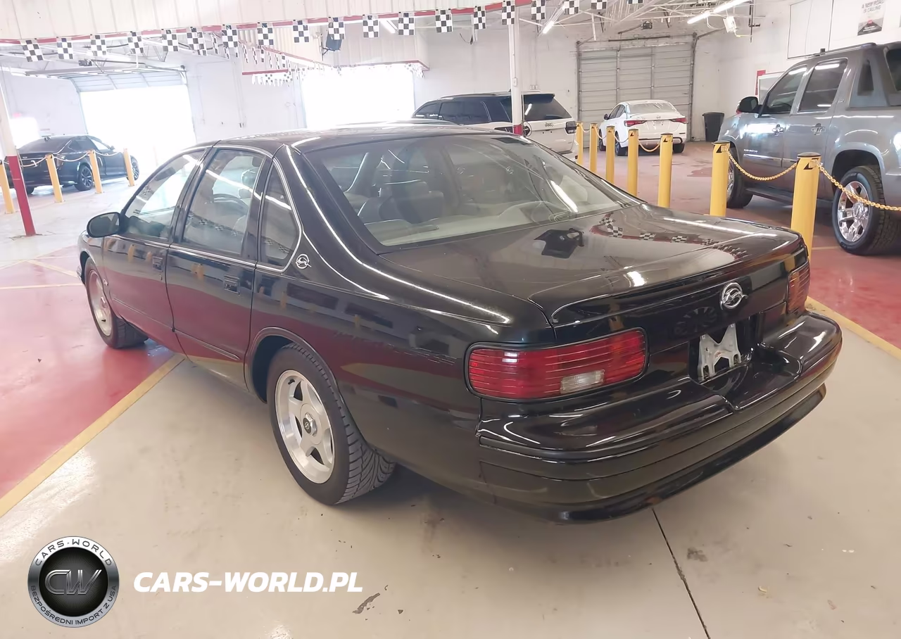 1996 Chevrolet Caprice - Impala Classic Ss VIN:1G1BL52P8TR191652 - 3