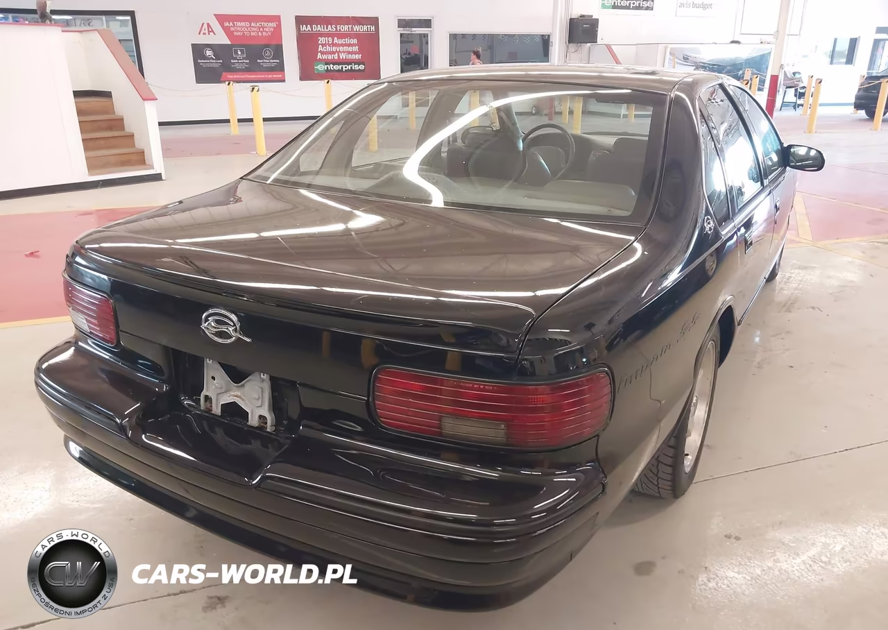1996 Chevrolet Caprice - Impala Classic Ss VIN:1G1BL52P8TR191652 - 4