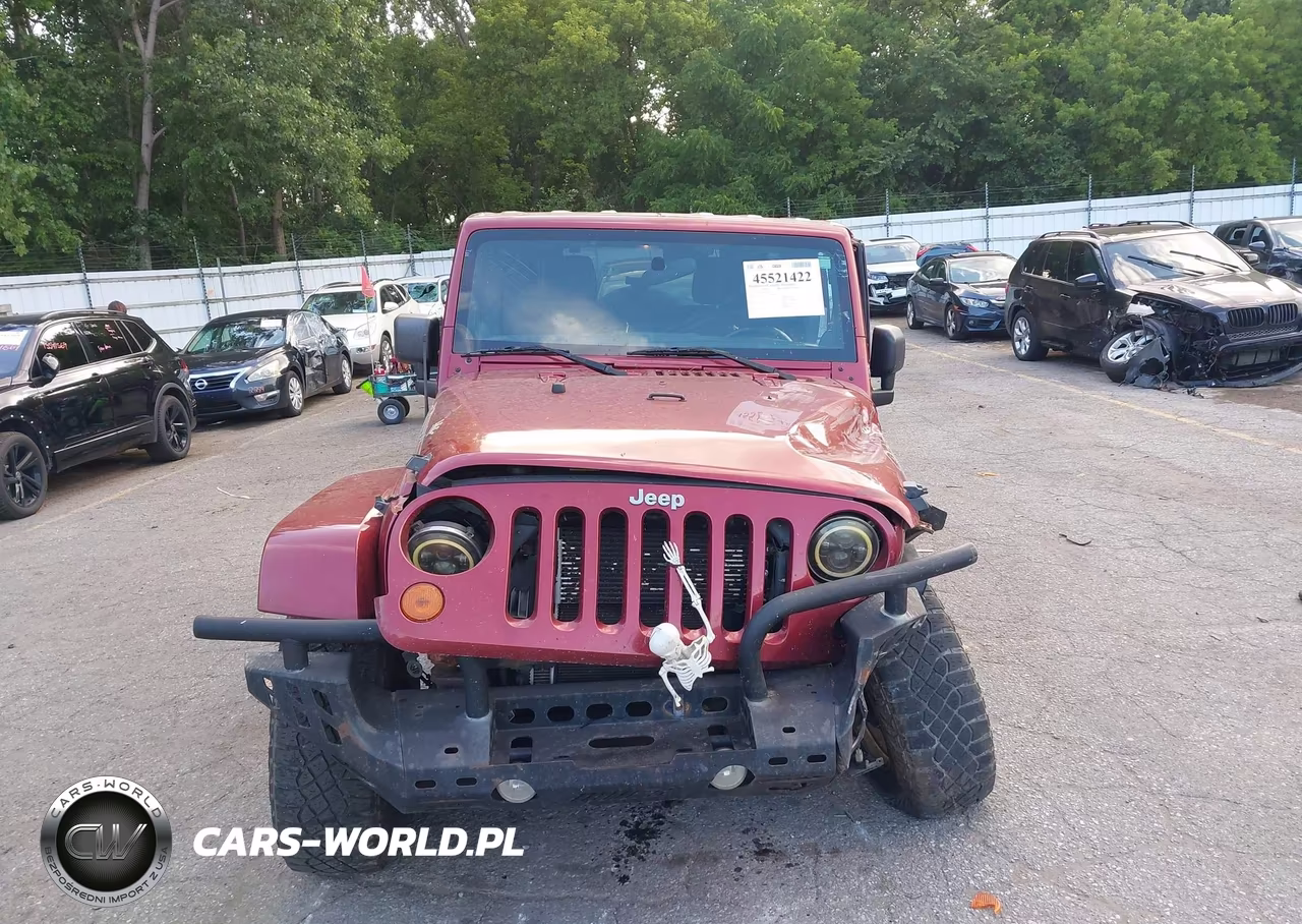 2012 Jeep Wrangler Unlimited Sahara VIN:1C4BJWEG3CL179538 - 12