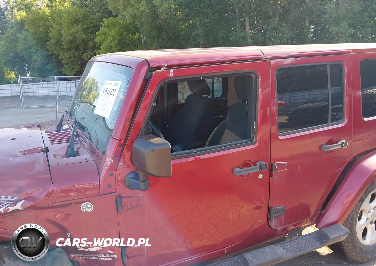 2012 Jeep Wrangler Unlimited Sahara VIN:1C4BJWEG3CL179538 - 6