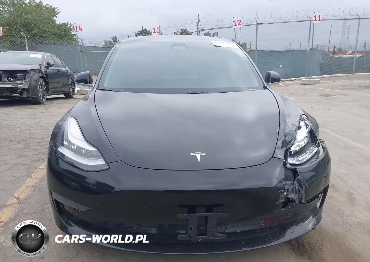 2020 Tesla Model 3 Long Range Dual Motor All-Wheel Drive VIN:5YJ3E1EB2LF599990 - 11