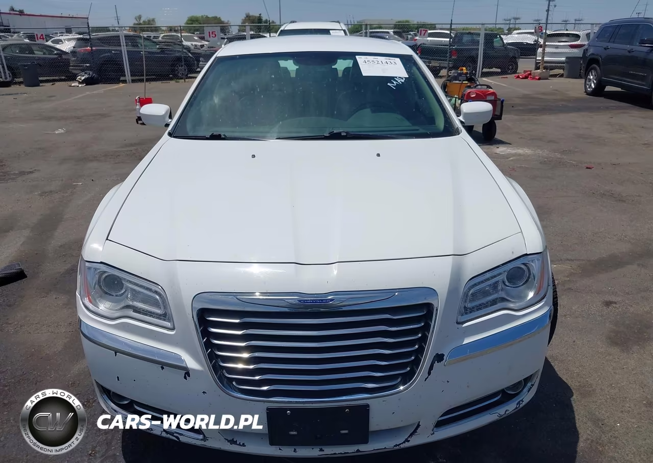 2013 Chrysler 300 Motown VIN:2C3CCARG0DH533479 - 12