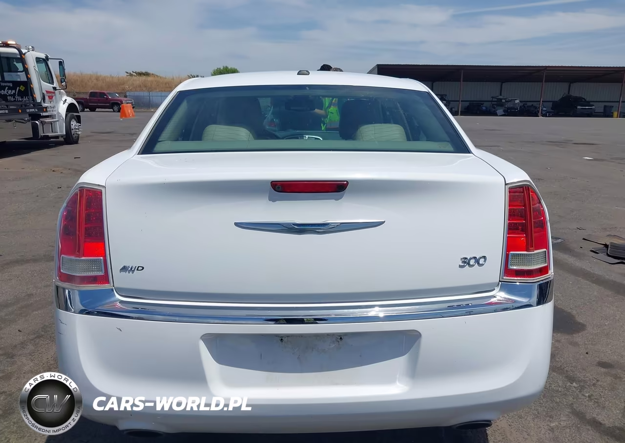 2013 Chrysler 300 Motown VIN:2C3CCARG0DH533479 - 16