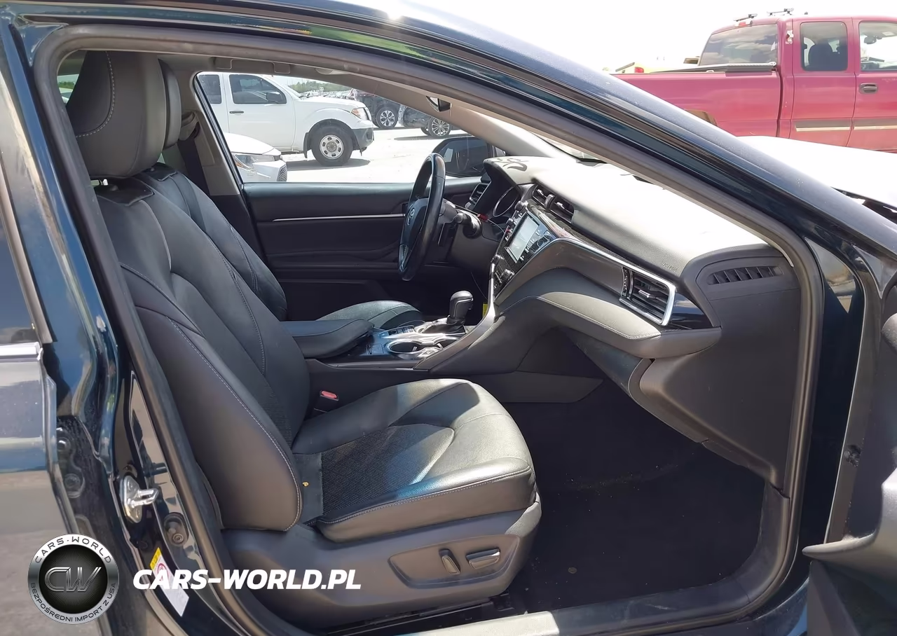 2018 Toyota Camry Xse VIN:4T1B61HK3JU567537 - 5