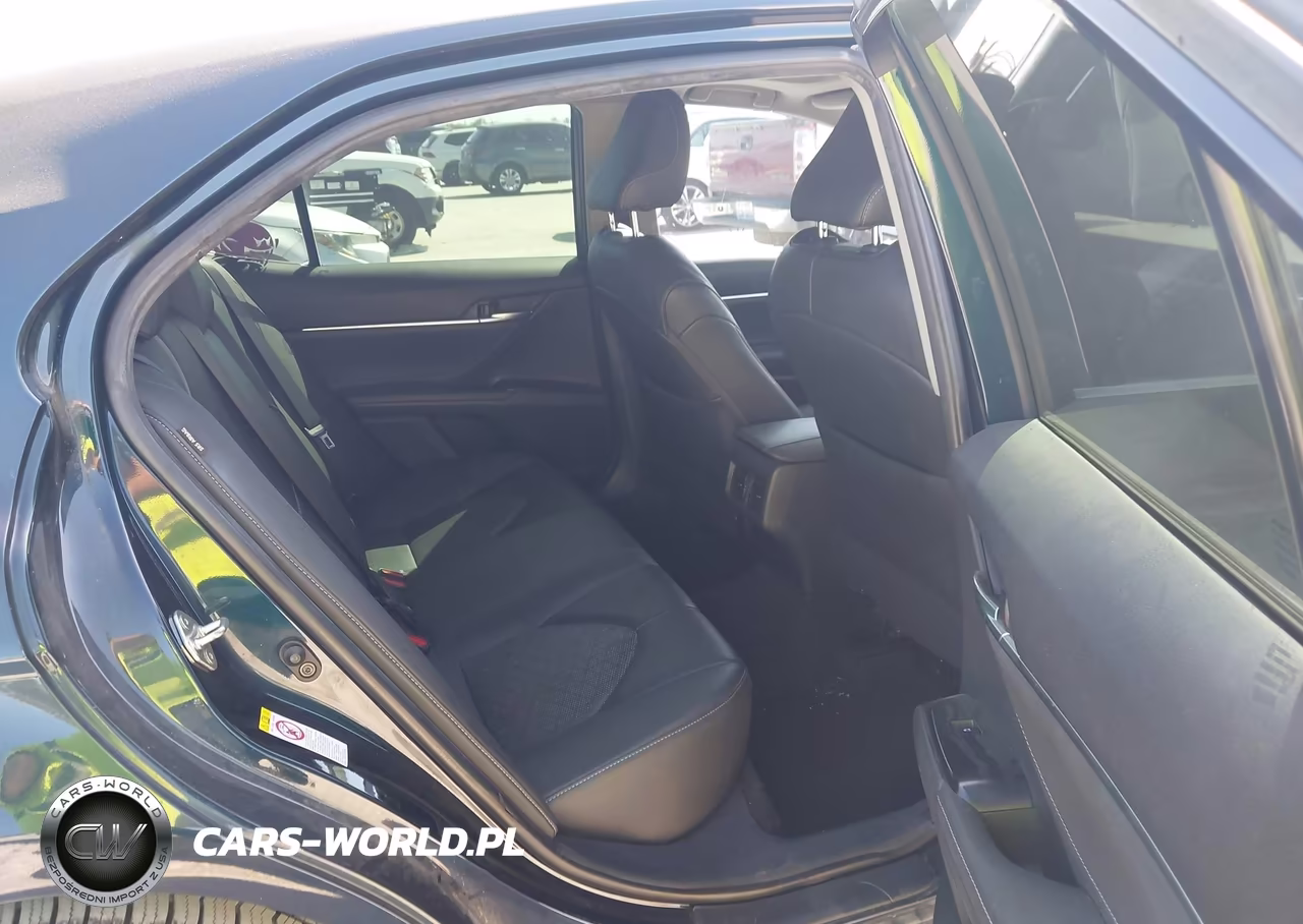 2018 Toyota Camry Xse VIN:4T1B61HK3JU567537 - 8