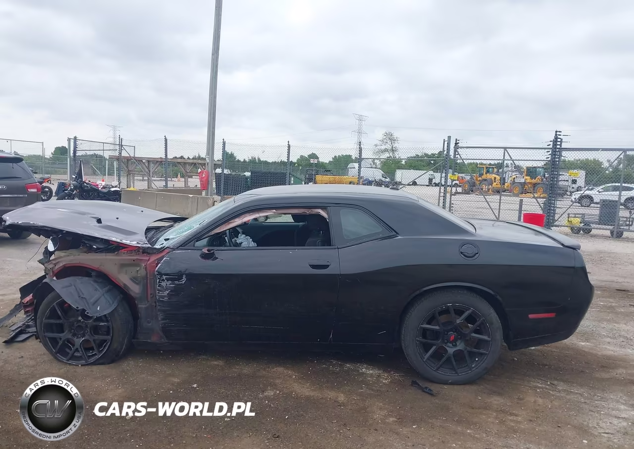2015 Dodge Challenger Sxt VIN:2C3CDZAG0FH928062 - 13