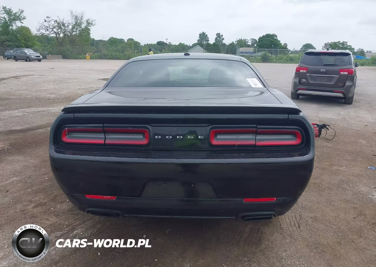 2015 Dodge Challenger Sxt VIN:2C3CDZAG0FH928062 - 15