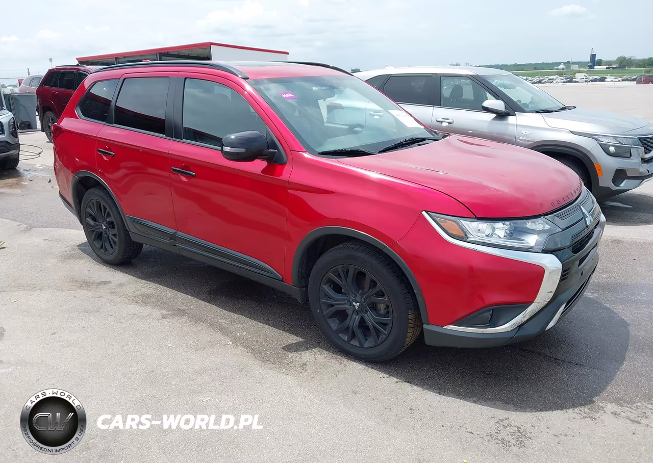 2019 Mitsubishi Outlander Le – zdjęcie 1 z 17
