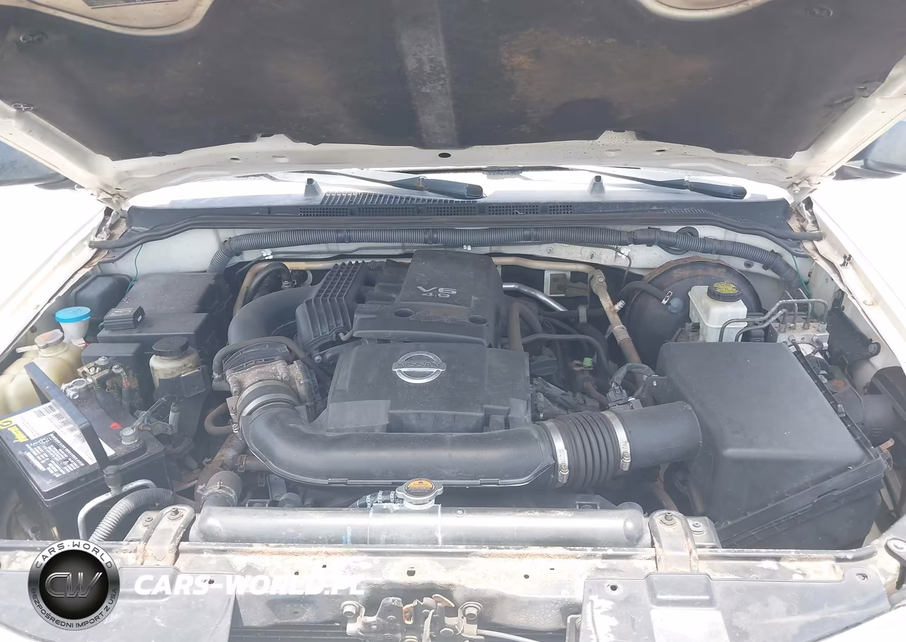 2012 Nissan Pathfinder S VIN:5N1AR1NB4CC635909 - 10