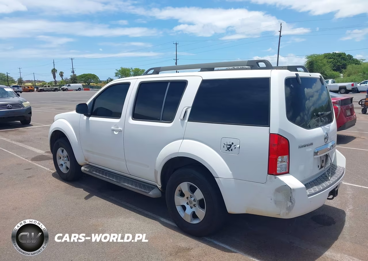 2012 Nissan Pathfinder S VIN:5N1AR1NB4CC635909 - 3