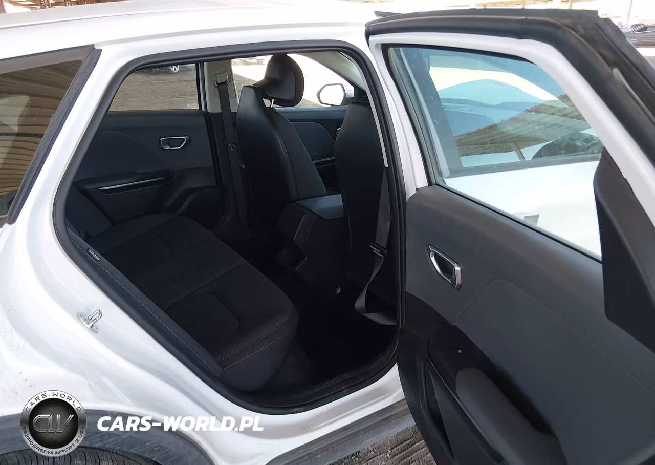 2026 Kia K4 Lxs VIN:3KPFT4DE8TE268336 - 8