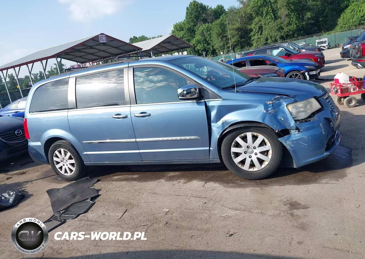 2012 Chrysler Town & Country Touring-L VIN:2C4RC1CG5CR163217 - 13