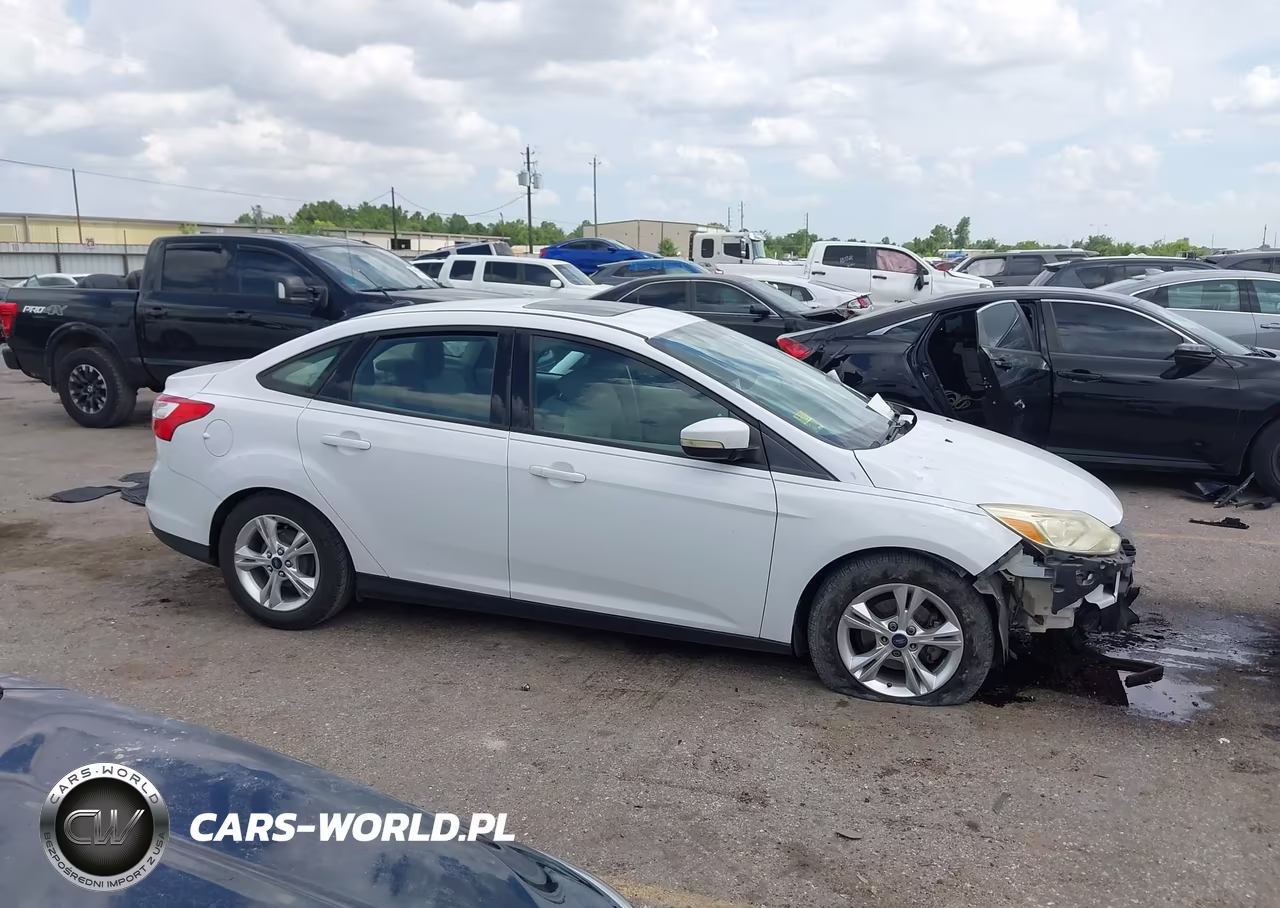 2014 Ford Focus Se VIN:1FADP3F26EL163111 - 14