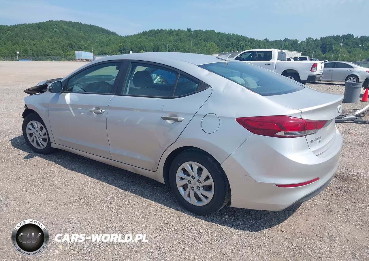 2017 Hyundai Elantra Se VIN:5NPD74LF3HH126730 - 3