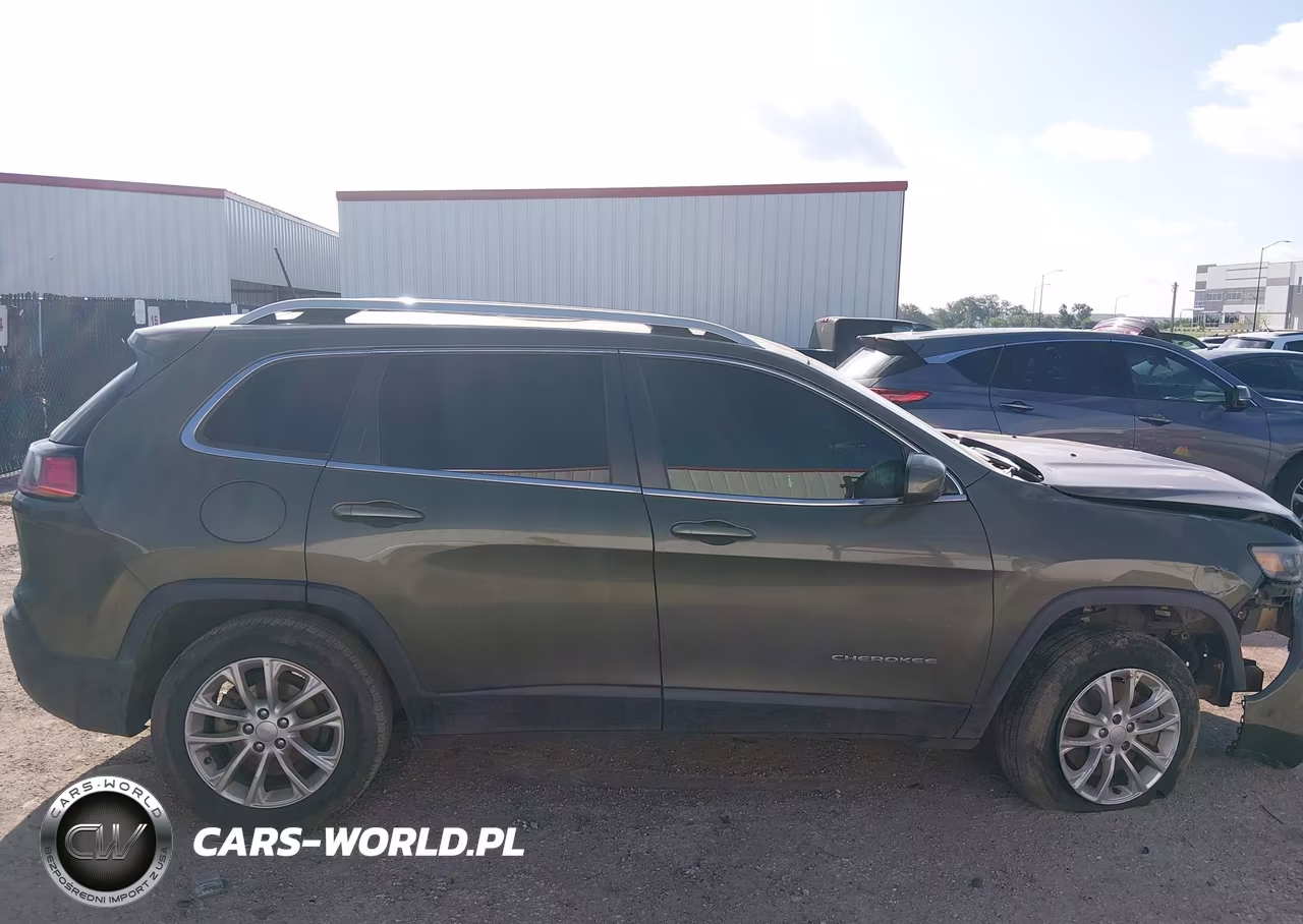 2019 Jeep Cherokee Latitude Fwd VIN:1C4PJLCB2KD242133 - 13