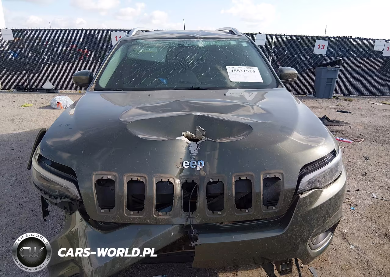 2019 Jeep Cherokee Latitude Fwd VIN:1C4PJLCB2KD242133 - 6