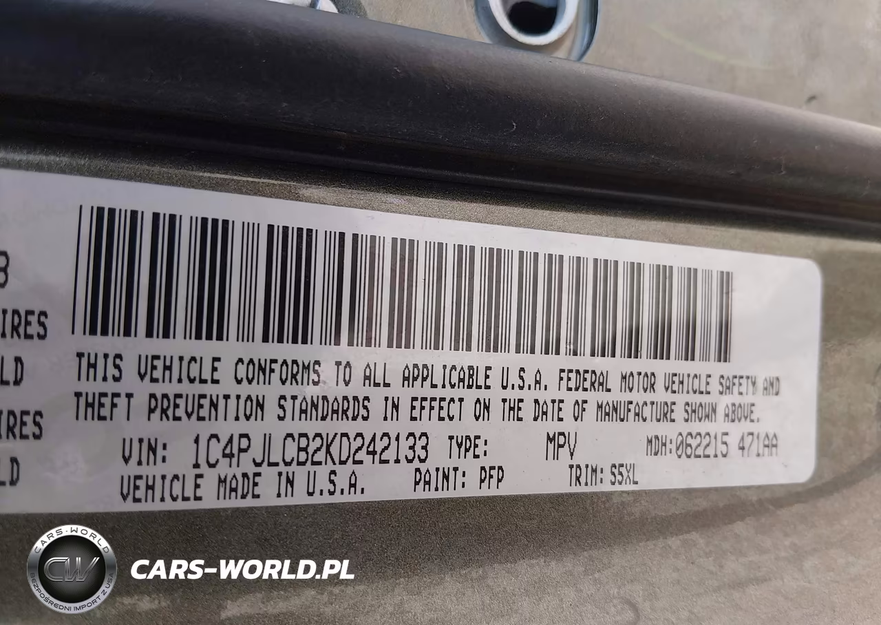 2019 Jeep Cherokee Latitude Fwd VIN:1C4PJLCB2KD242133 - 9