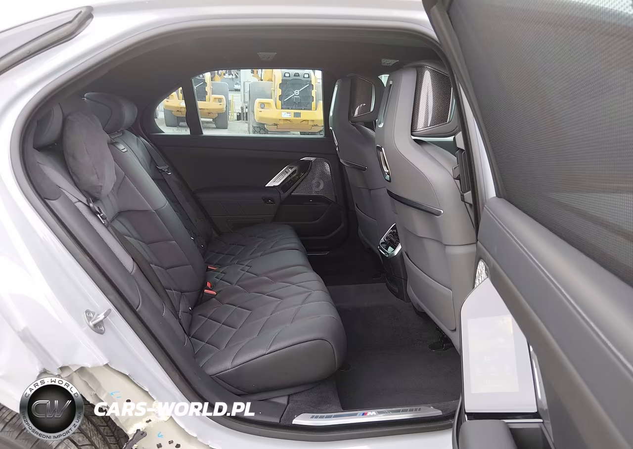 2024 BMW I7 Edrive50 VIN:WBY43EJ06RCP27321 - 8