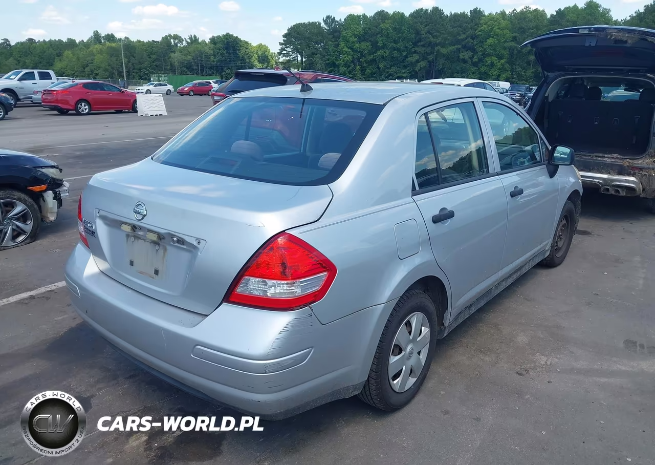 2009 Nissan Versa 1.6 VIN:3N1CC11E29L484213 - 4