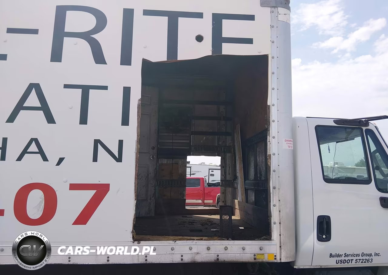 2018 International Durastar 4300 VIN:1HTMMMMLXJH463335 - 13
