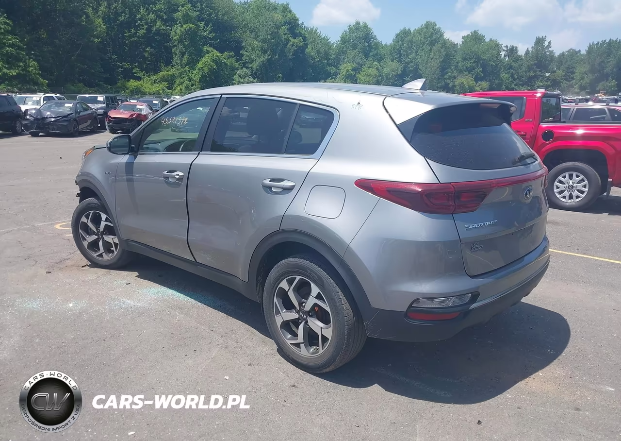2020 Kia Sportage Lx VIN:KNDPMCAC1L7642042 - 3