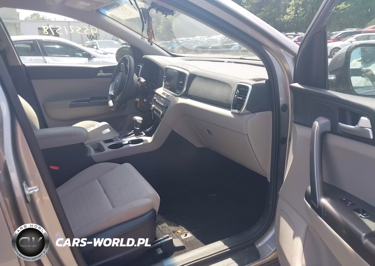 2020 Kia Sportage Lx VIN:KNDPMCAC1L7642042 - 5