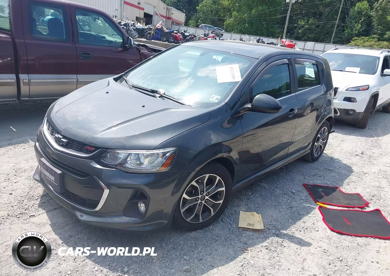 2020 Chevrolet Sonic Fwd Lt 5-Door VIN:1G1JD6SB5L4121994 - 2