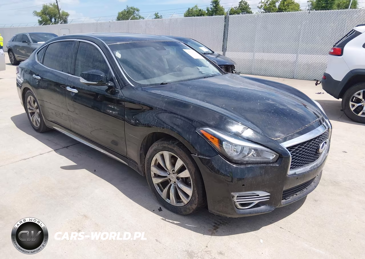 2016 Infiniti Q70L 3.7