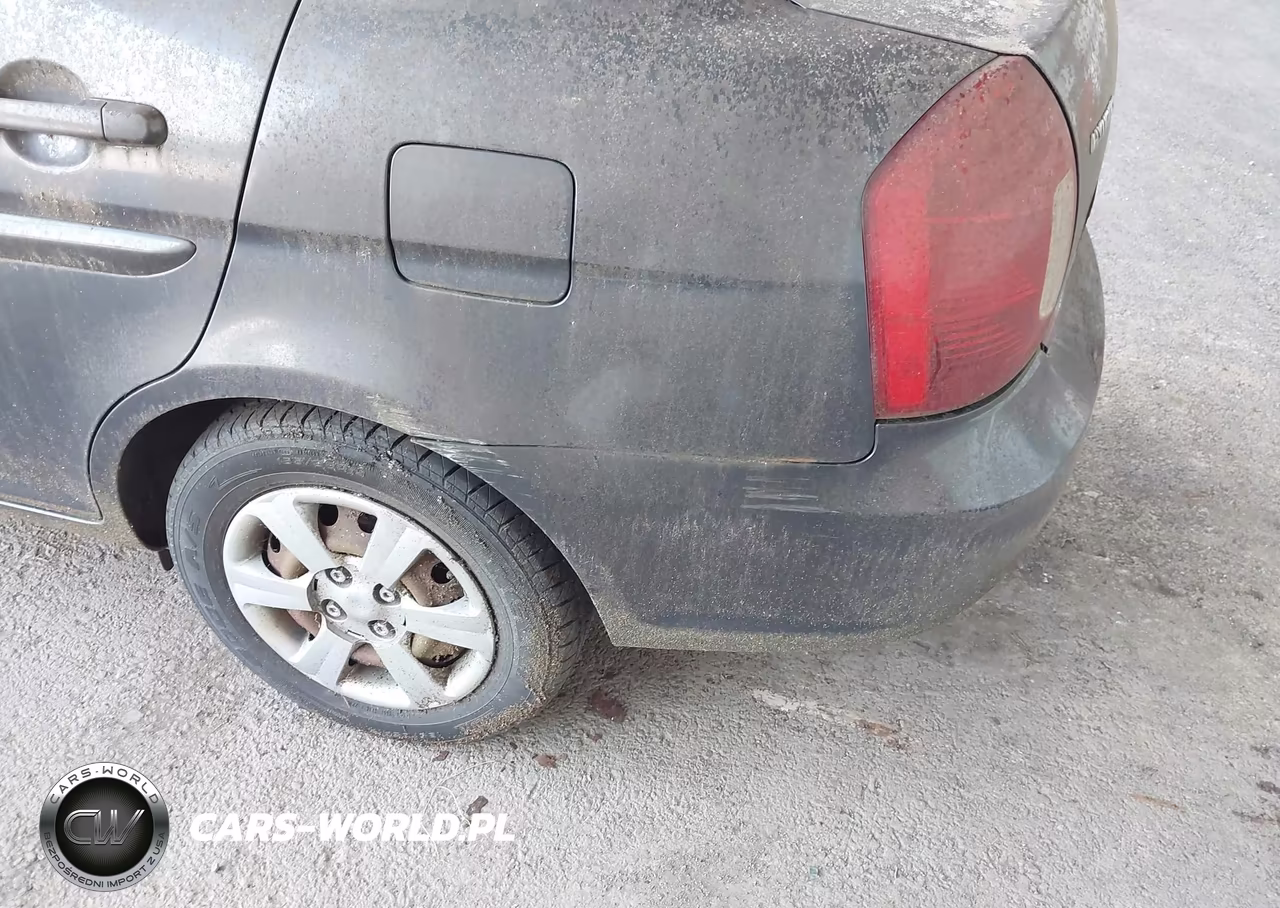2007 Hyundai Accent Gls VIN:KMHCN46C87U156101 - 13