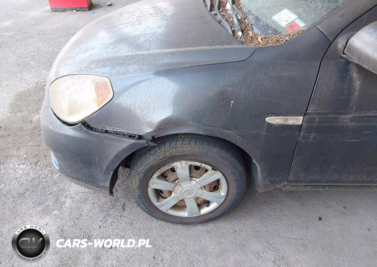 2007 Hyundai Accent Gls VIN:KMHCN46C87U156101 - 6