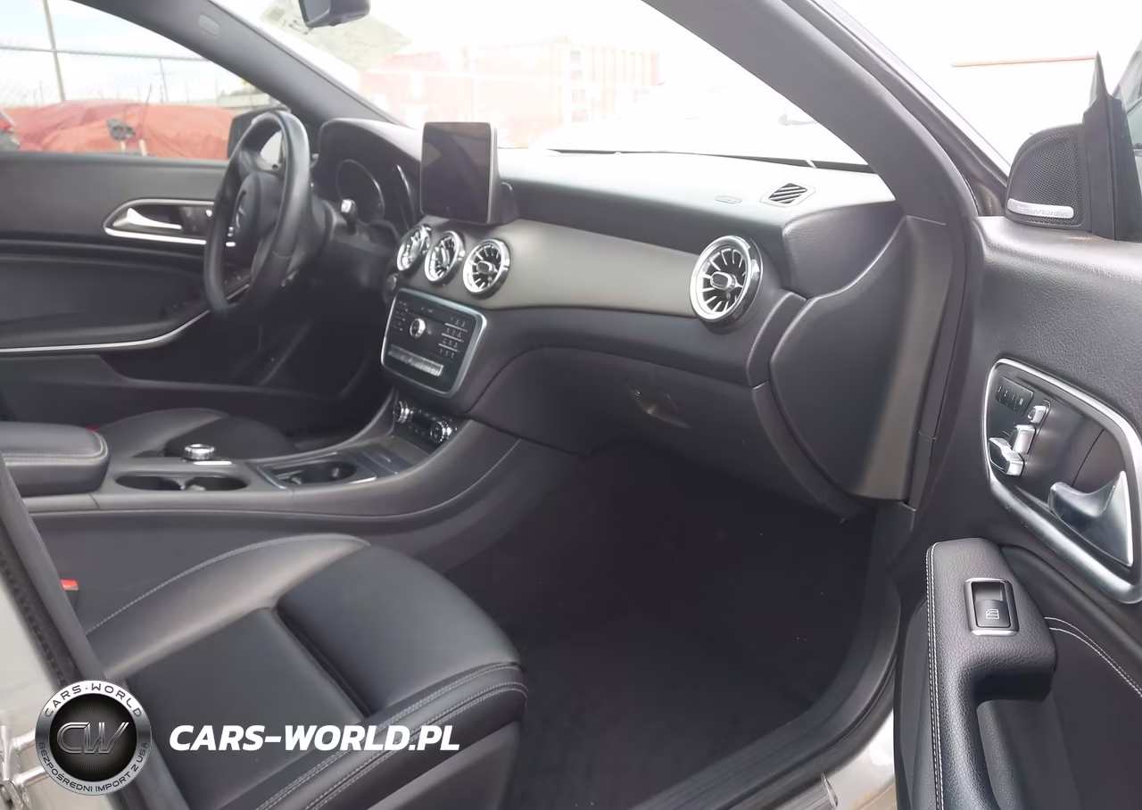 2019 Mercedes-Benz Cla 250 VIN:WDDSJ4EB1KN740854 - 5